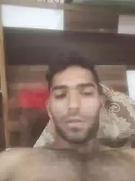 Snapshot of loganwollf chatting on January 6, 2025, 1:53 am loganwollf online show from January 6, 2025, 1:53 am