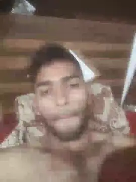 Snapshot of loganwollf chatting on January 8, 2025, 1:42 am loganwollf online show from January 8, 2025, 1:42 am