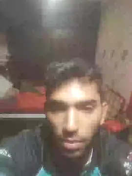 Snapshot of loganwollf chatting on January 16, 2025, 2:19 am loganwollf online show from January 16, 2025, 2:19 am