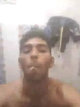 Snapshot of loganwollf chatting on January 24, 2025, 7:41 am loganwollf online show from January 24, 2025, 7:41 am