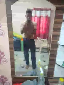 Snapshot of loganwollf chatting on January 10, 2025, 1:53 am loganwollf online show from January 10, 2025, 1:53 am