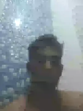 Snapshot of loganwollf chatting on January 21, 2025, 1:43 pm loganwollf online show from January 21, 2025, 1:43 pm