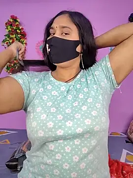 Snapshot of Hot_Maleka chatting on December 1, 2025, 1:06 am Hot Maleka online show from December 1, 2025, 1:06 am