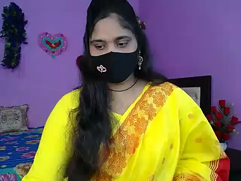 Hot Maleka online show from March 31, 2026, 4:42 pm