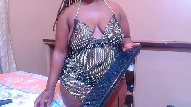 Snapshot of sexychocolatbox10 chatting on November 27, 2025, 7:20 am sexychocolatbox10 online show from November 27, 2025, 7:20 am