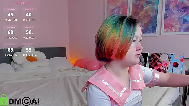 Snapshot of Sara_Robinson chatting on December 2, 2025, 2:56 am Sara Robinson online show from December 2, 2025, 2:56 am