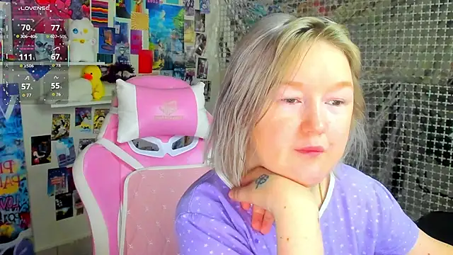 Sara Robinson online show from April 4, 2026, 2:51 am