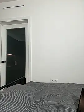 Evelyn   Sweet online show from April 12, 2026, 9:18 pm