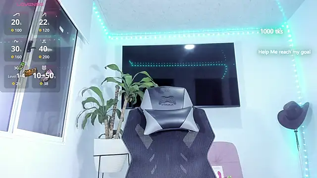 Snapshot of emily_palmeer chatting on February 7, 2026, 9:50 am emily palmeer online show from February 7, 2026, 9:50 am