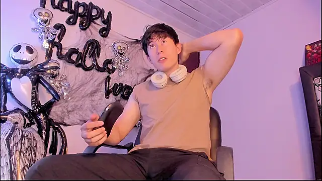 Snapshot of setsuna10 chatting on October 29, 2025, 2:21 am setsuna10 online show from October 29, 2025, 2:21 am