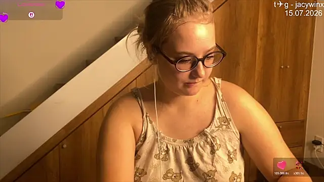JacyWinslat online show from July 15, 2026, 8:49 pm