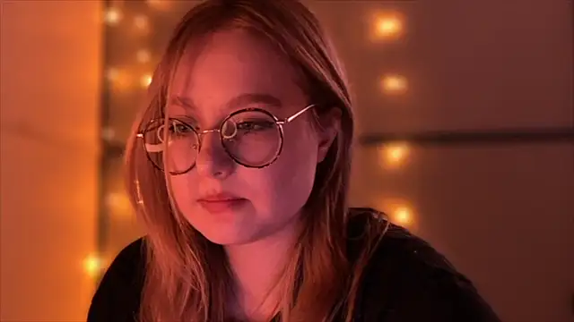 Snapshot of JacyWinslat chatting on November 10, 2025, 1:54 am JacyWinslat online show from November 10, 2025, 1:54 am