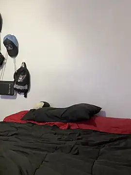 Pinkfairyy online show from December 6, 2024, 1:57 am