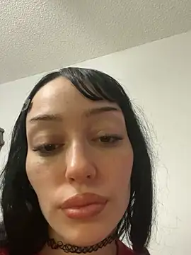 Pinkfairyy online show from January 22, 2025, 3:09 am