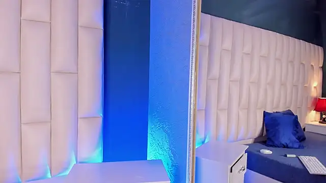 Snapshot of Nick_Collins18 chatting on March 8, 2025, 10:00 am Nick Collins18 online show from March 8, 2025, 10:00 am