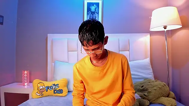 Nick Collins18 online show from February 26, 2026, 11:16 pm