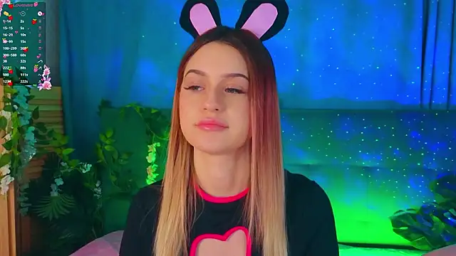 AlinaWalters online show from February 12, 2026, 8:41 pm