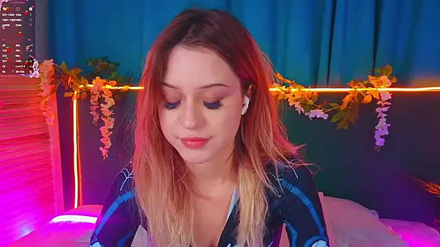 AlinaWalters online show from November 29, 2025, 8:09 pm