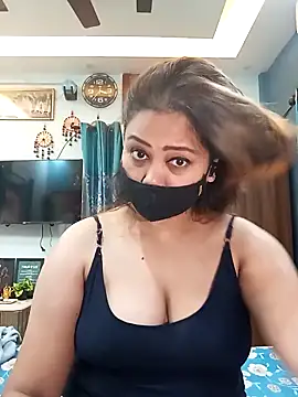 Cute-mona online show from December 21, 2025, 10:06 am