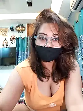 Cute-mona online show from September 24, 2025, 10:11 am