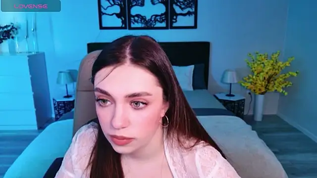 DaniellaLovely online show from February 22, 2026, 7:44 am