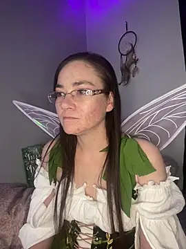 Cutebitchxh online show from April 24, 2026, 2:02 am