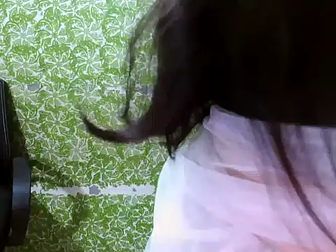 cutie-pie8 online show from September 17, 2025, 7:27 pm