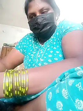 Snapshot of kavinila20 chatting on March 3, 2025, 6:42 am kavinila20 online show from March 3, 2025, 6:42 am