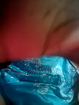 Snapshot of kavinila20 chatting on October 16, 2025, 6:43 am kavinila20 online show from October 16, 2025, 6:43 am