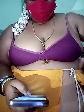 Snapshot of kavinila20 chatting on September 18, 2025, 6:00 pm kavinila20 online show from September 18, 2025, 6:00 pm