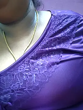 Snapshot of kavinila20 chatting on September 26, 2025, 4:47 pm kavinila20 online show from September 26, 2025, 4:47 pm