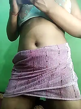 Snapshot of Queen-Amelia chatting on September 29, 2025, 10:11 am Queen-Amelia online show from September 29, 2025, 10:11 am