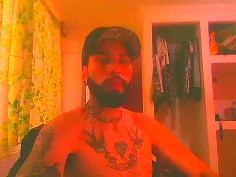 Diilanhott online show from February 6, 2025, 2:26 pm