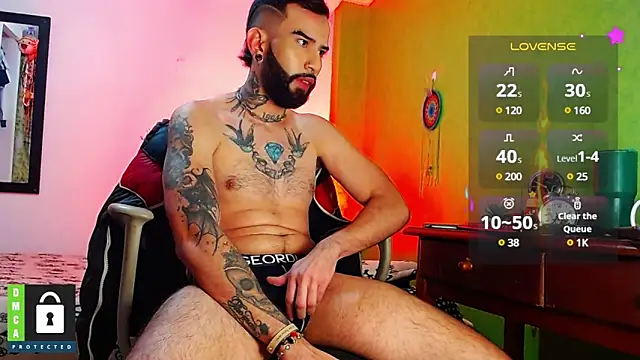 Diilanhott online show from February 11, 2025, 2:35 am