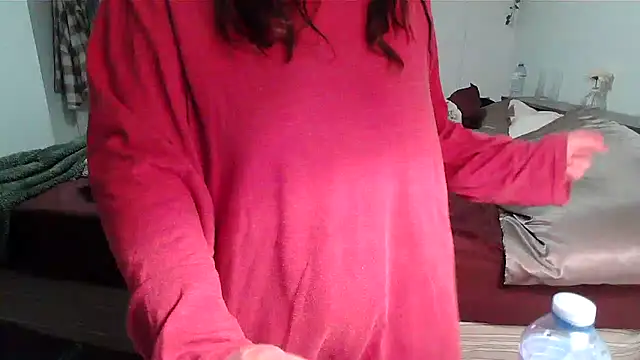 Snapshot of Kittyymaze1 chatting on December 19, 2025, 12:07 pm Kittyymaze1 online show from December 19, 2025, 12:07 pm