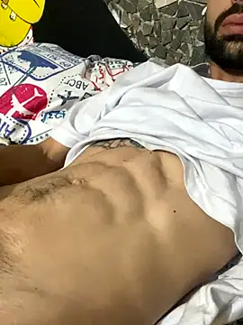 Snapshot of macg96 chatting on November 16, 2025, 6:40 am macg96 online show from November 16, 2025, 6:40 am