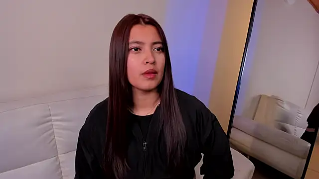 Rebeca Williams  online show from March 31, 2026, 12:40 pm