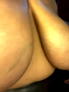 Snapshot of Isabella_boobd chatting on November 20, 2025, 8:09 pm Isabella boobd online show from November 20, 2025, 8:09 pm