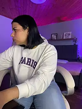 Snapshot of Isabella_boobd chatting on January 29, 2025, 7:22 pm Isabella boobd online show from January 29, 2025, 7:22 pm