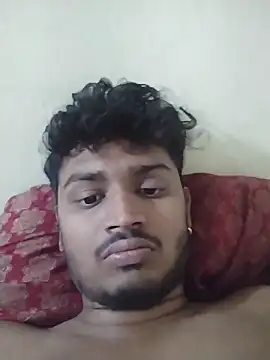 Snapshot of heartless__95 chatting on May 25, 2026, 8:46 am heartless 95 online show from May 25, 2026, 8:46 am
