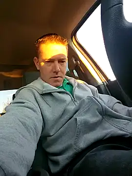 Snapshot of Bigtater1999 chatting on October 23, 2025, 11:42 am Bigtater1999 online show from October 23, 2025, 11:42 am