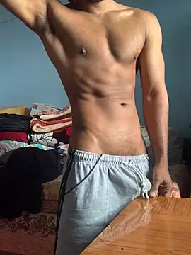 Snapshot of Vampire_xoxo chatting on February 26, 2025, 6:51 am Vampire xoxo online show from February 26, 2025, 6:51 am