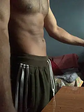 Snapshot of Vampire_xoxo chatting on December 29, 2024, 3:22 am Vampire xoxo online show from December 29, 2024, 3:22 am