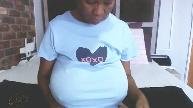 Snapshot of Wettitiesxxx chatting on February 9, 2026, 6:00 am Wettitiesxxx online show from February 9, 2026, 6:00 am