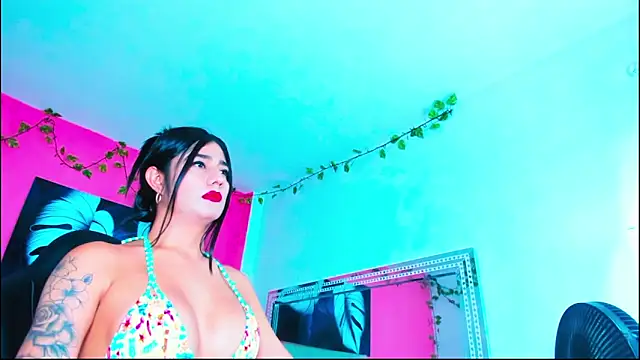 ZachaTompson online show from February 8, 2026, 9:01 pm