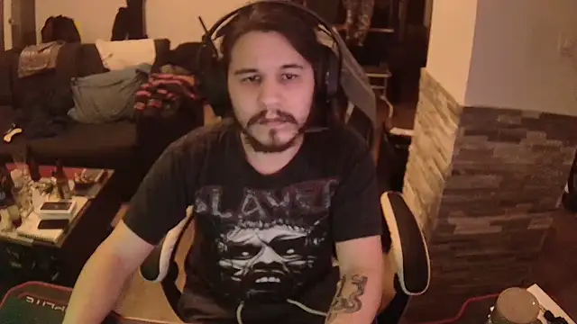 Snapshot of bananahot31 chatting on December 14, 2024, 10:07 pm bananahot31 online show from December 14, 2024, 10:07 pm