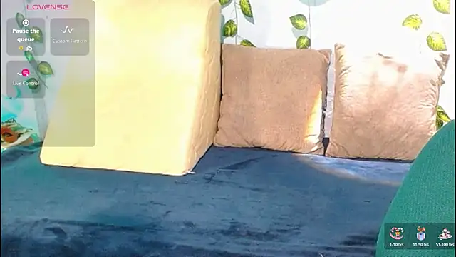 venus swet  online show from March 23, 2026, 9:47 pm