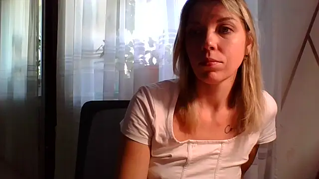 VelvetLove287 online show from March 12, 2026, 6:17 am