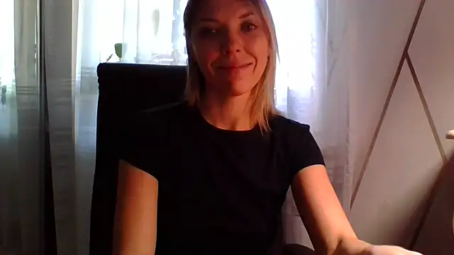 VelvetLove287 online show from December 16, 2025, 8:07 am