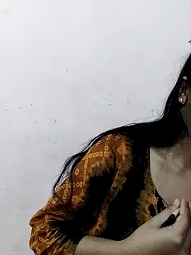 Arisha- online show from November 26, 2025, 2:17 pm